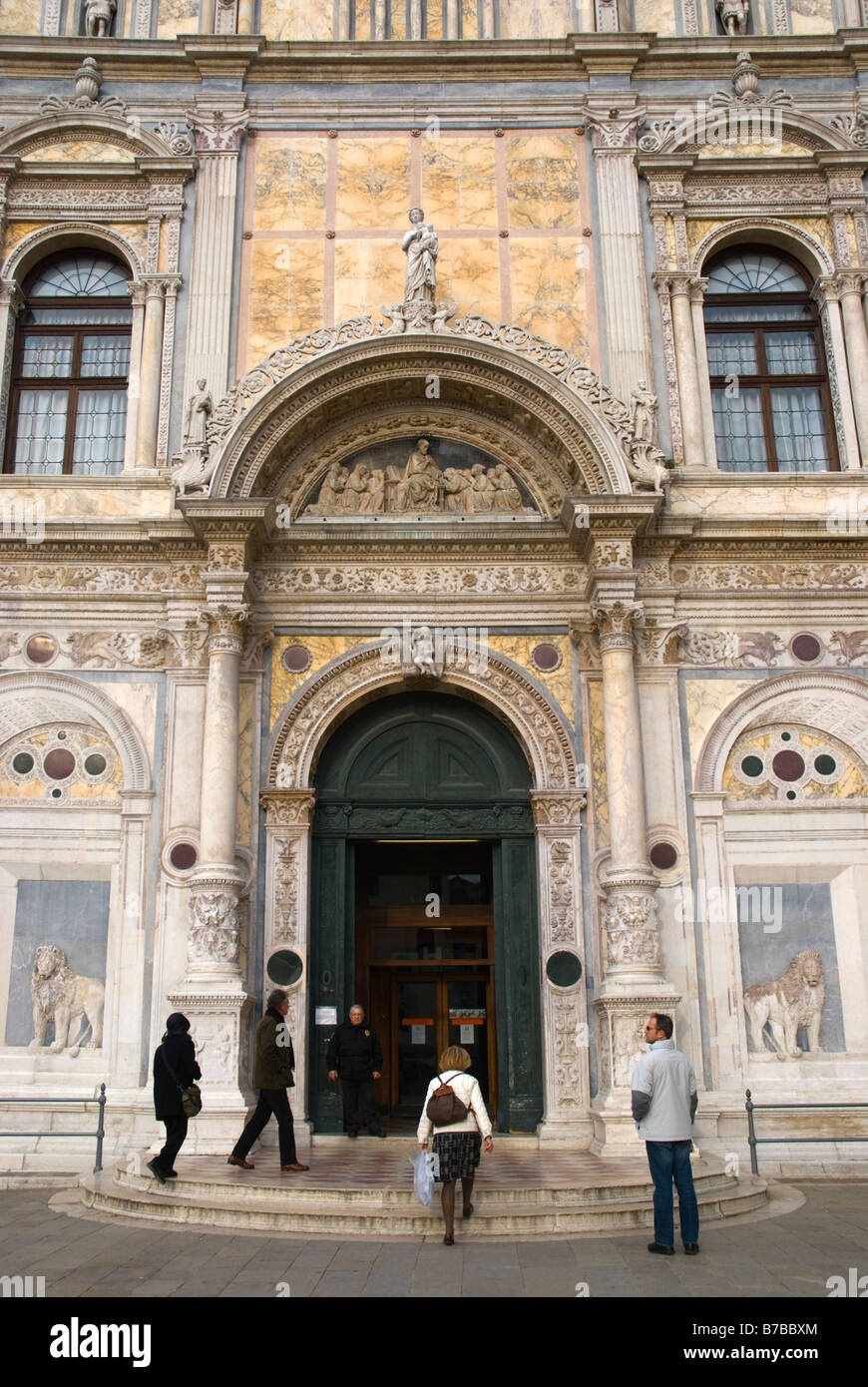Scuola San Marco a Campo Santi Giovanni e Paolo a Venezia Italia Europa Foto Stock