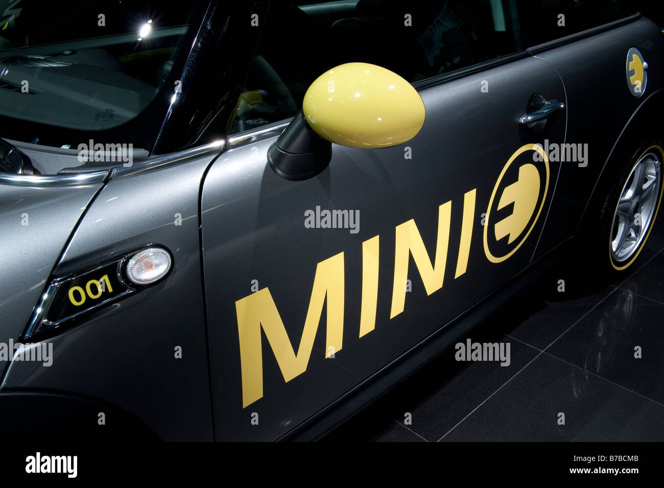 MINI E auto elettriche al 2009 North American International Auto Show di Detroit Michigan STATI UNITI Foto Stock