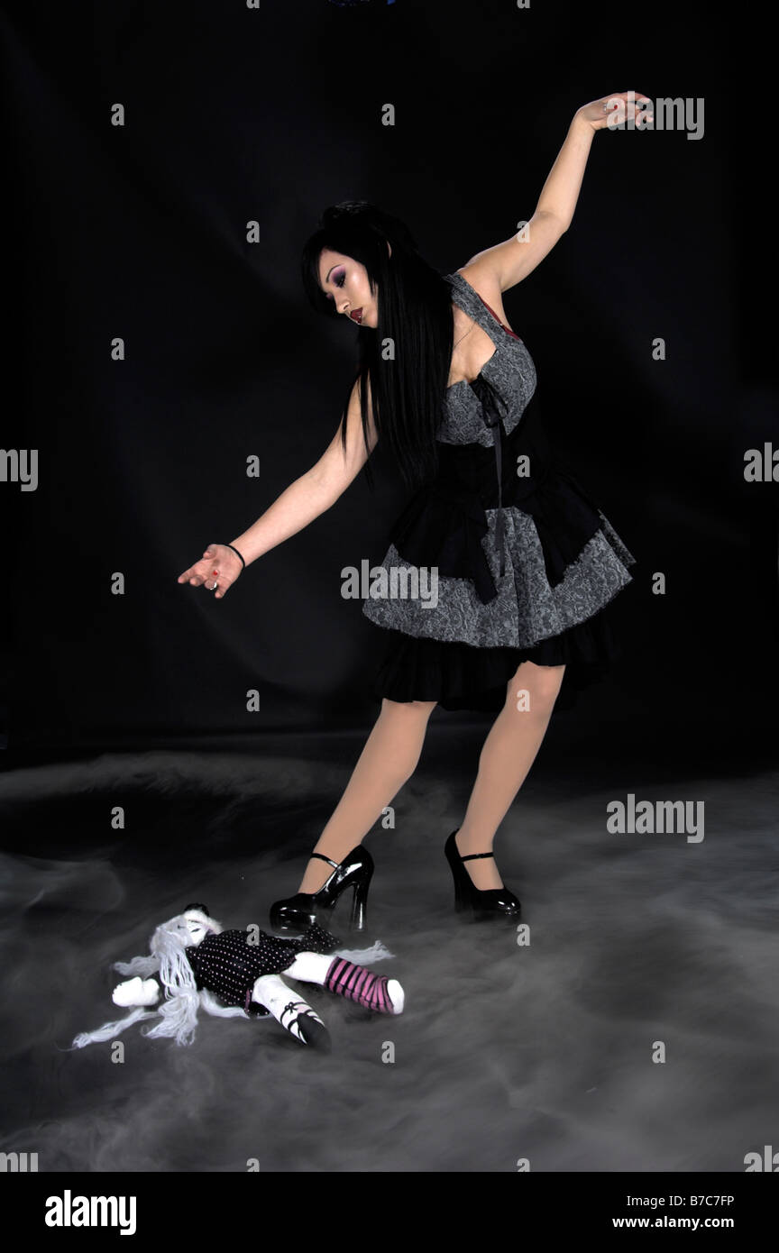 Donna gotico Dance Foto Stock