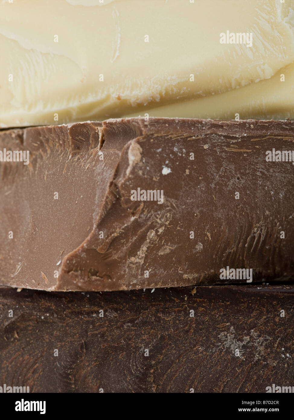 Pila di cioccolato fondente, al latte e bianco Foto Stock