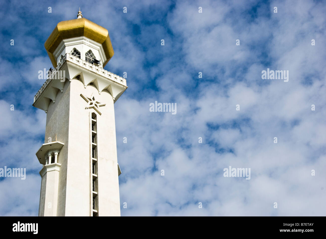 Il minareto di sultano Omar Ali Saifuddin Moschea, Bandar Seri Begawan, Brunei Foto Stock