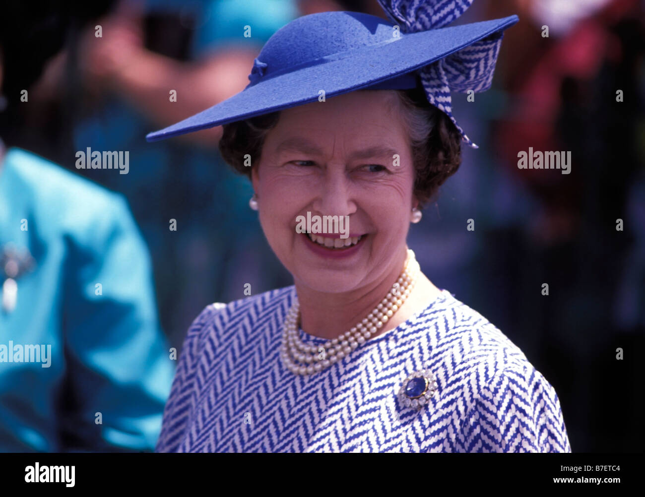 Un sorridente 'HRH Queen Elizabeth II ' su un royal visita alle Barbados 8-11Marzo 1989 Foto Stock