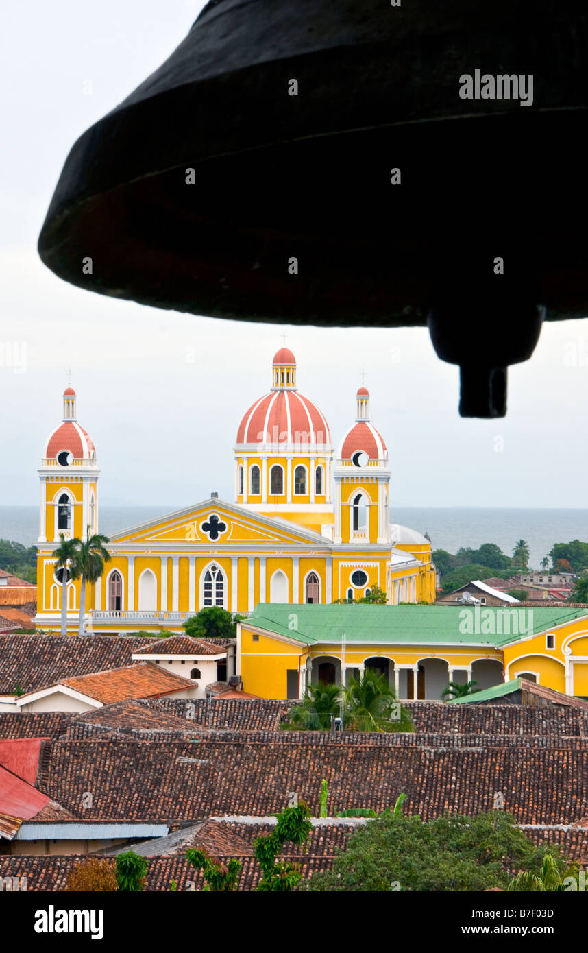 Colonial Cattedrale di Granada da La Merced chiesa torre campanaria Foto Stock