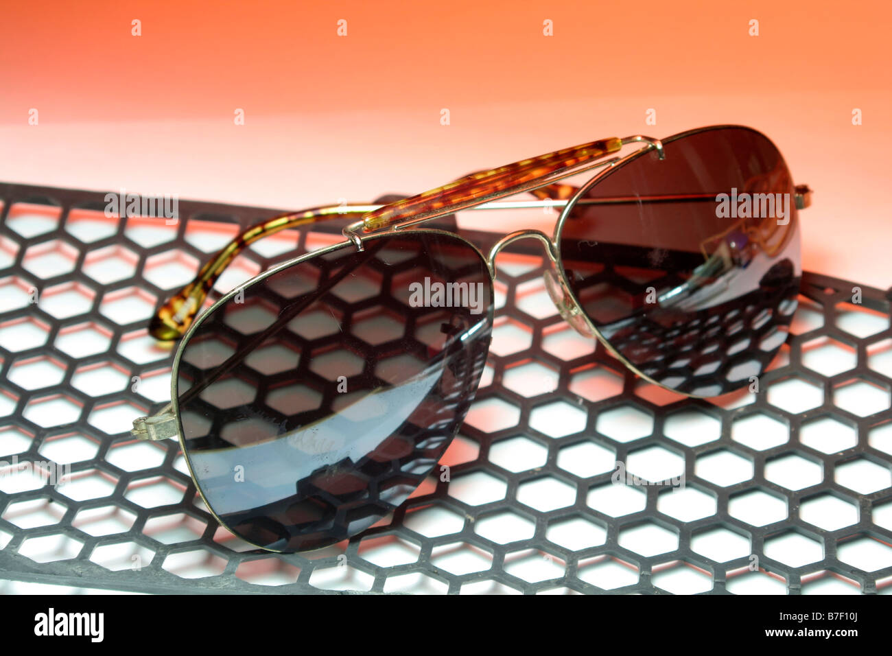 Stile aviatore occhiali da sole Foto Stock