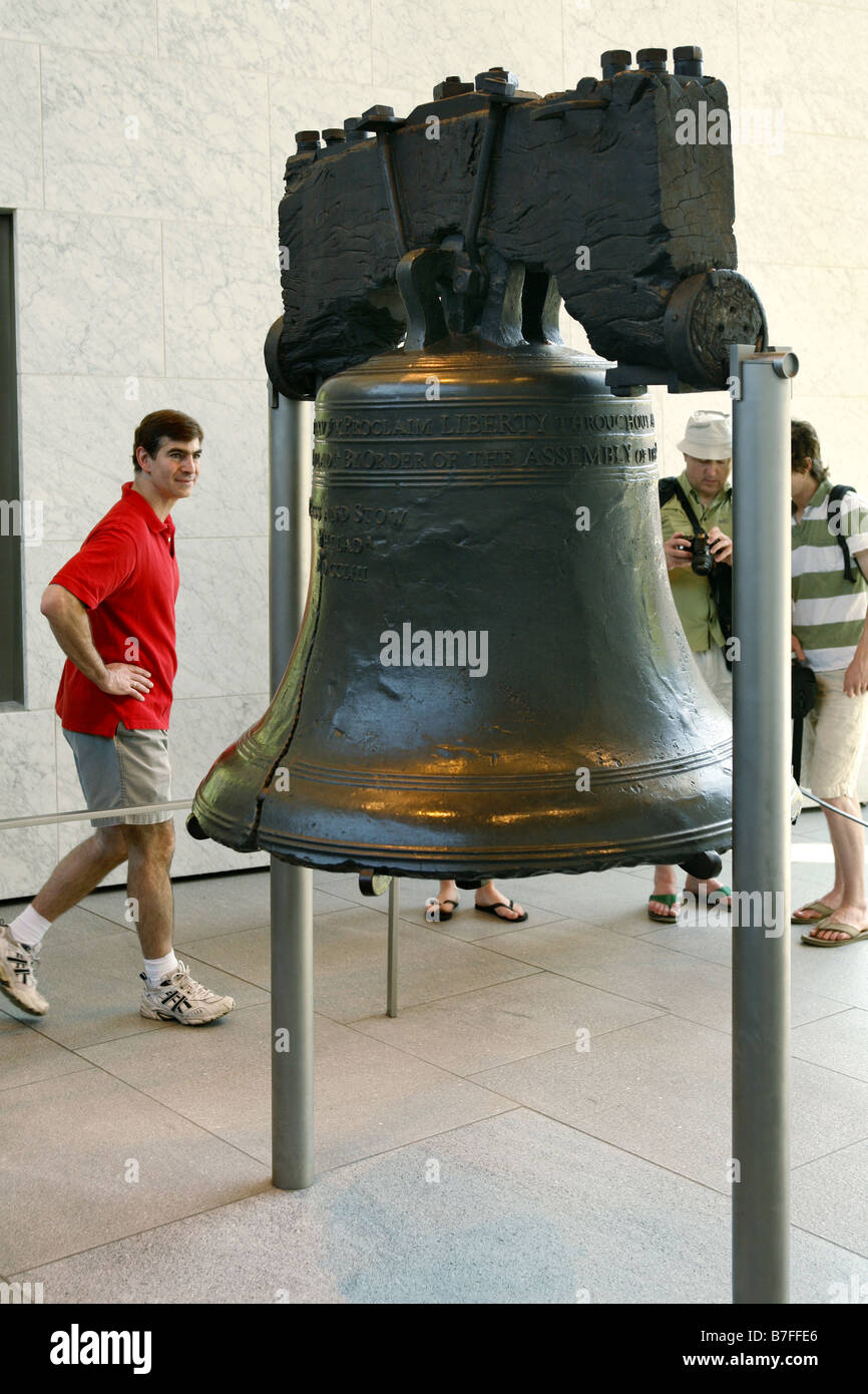 La Liberty Bell, Independence National Historic Park, Philadelphia, Pennsylvania, STATI UNITI D'AMERICA Foto Stock