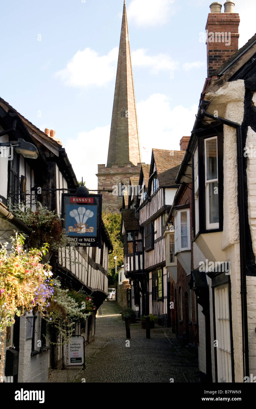 Chiesa parrocchiale oltre Church Lane , Ledbury , Herefordshire , Inghilterra Foto Stock