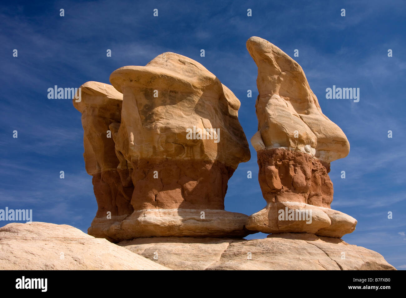 Hoodoos nel giardino Devils lungo il foro nella roccia Road Scalone Escalante Utah Foto Stock