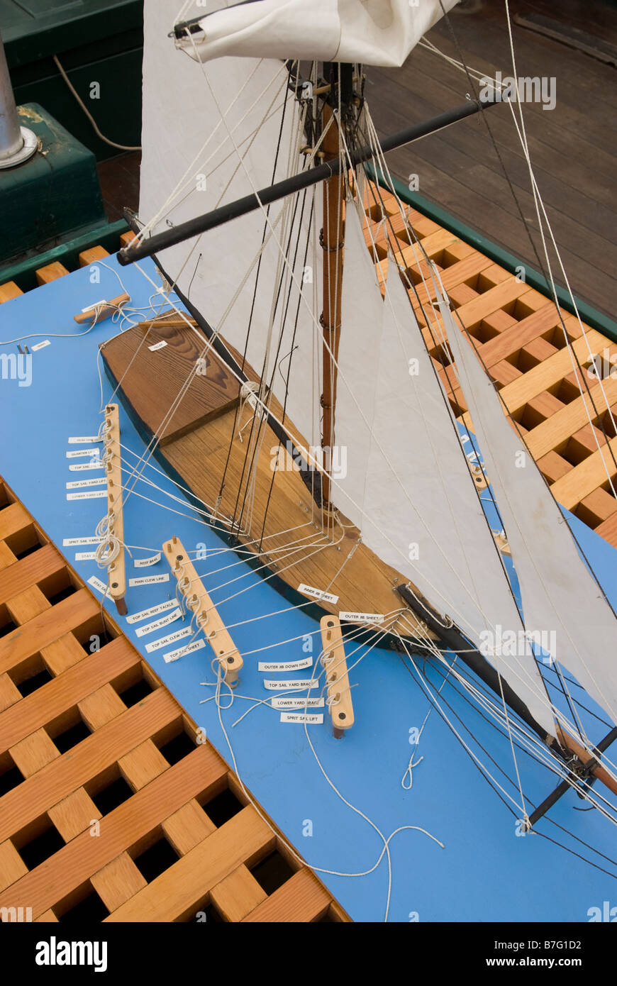 Rigging visualizzare per gli amici di buona volontà, Michigan Maritime Museum in Sud Haven, Michigan, Stati Uniti d'America. Foto Stock
