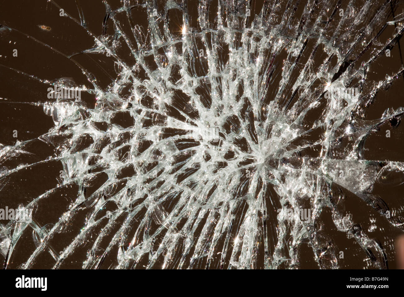 Un Specchio infranto Foto Stock