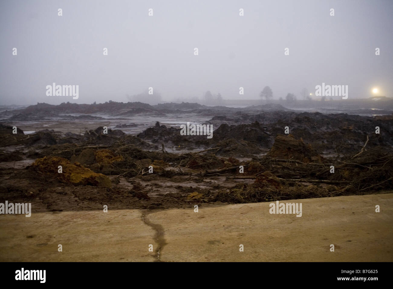 Il paesaggio devastato vicino Harriman, TN dopo il diluvio di cenere dal TVA impianto alimentato a carbone. Foto Stock