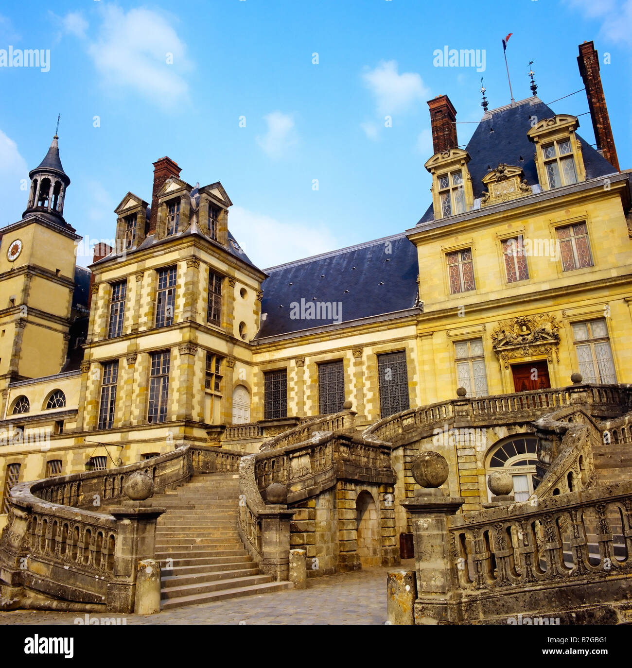 Scala a ferro di cavallo in White Horse o addio courtyard Chateau de Fontainebleau Francia Foto Stock