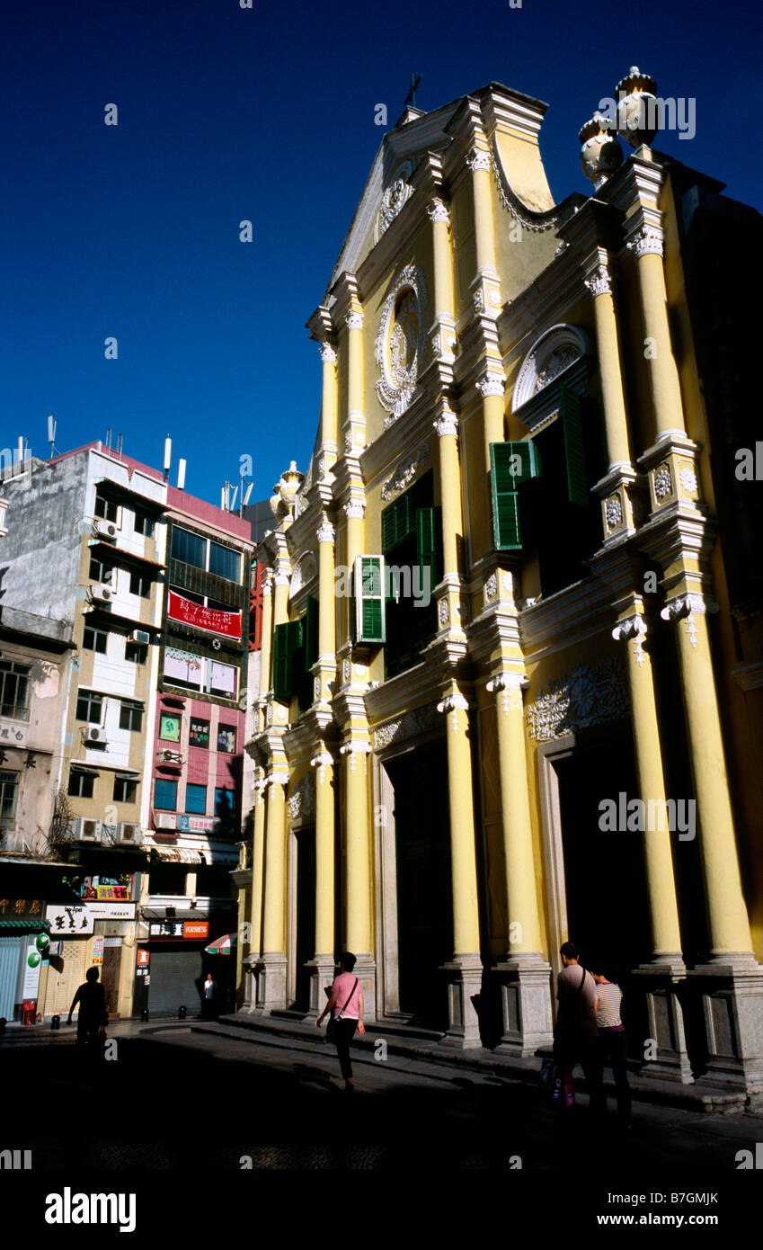 La chiesa barocca di San Domenico (Igreja de Sao Domingos) a Largo de Senado a Macau. Foto Stock