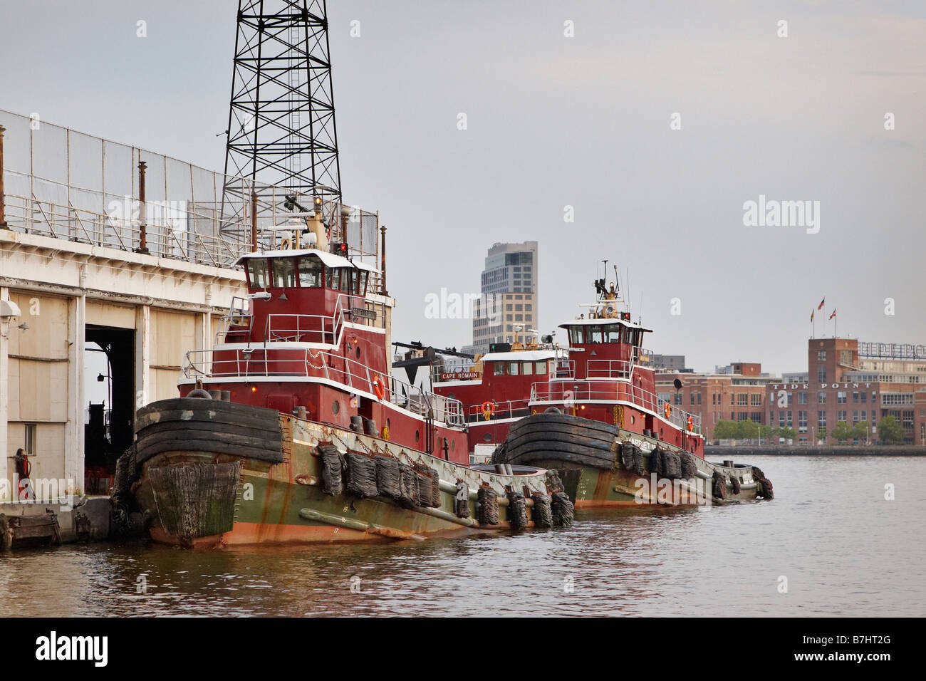 Rimorchiatori ormeggiato a cadde punto s Baltimore, Maryland Foto Stock