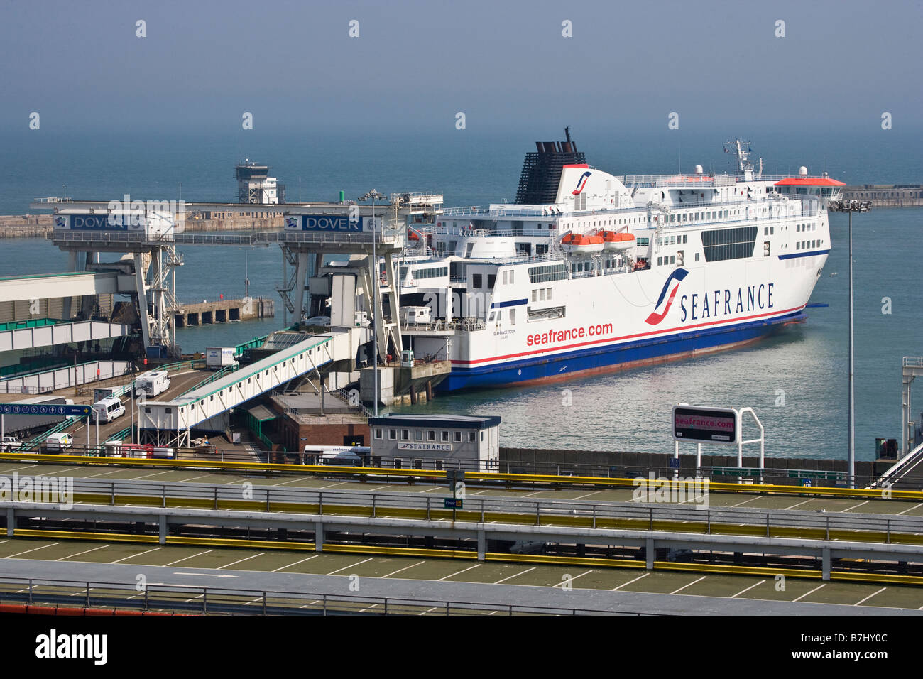 Seafrance traghetto nel porto di Dover, Kent Foto Stock