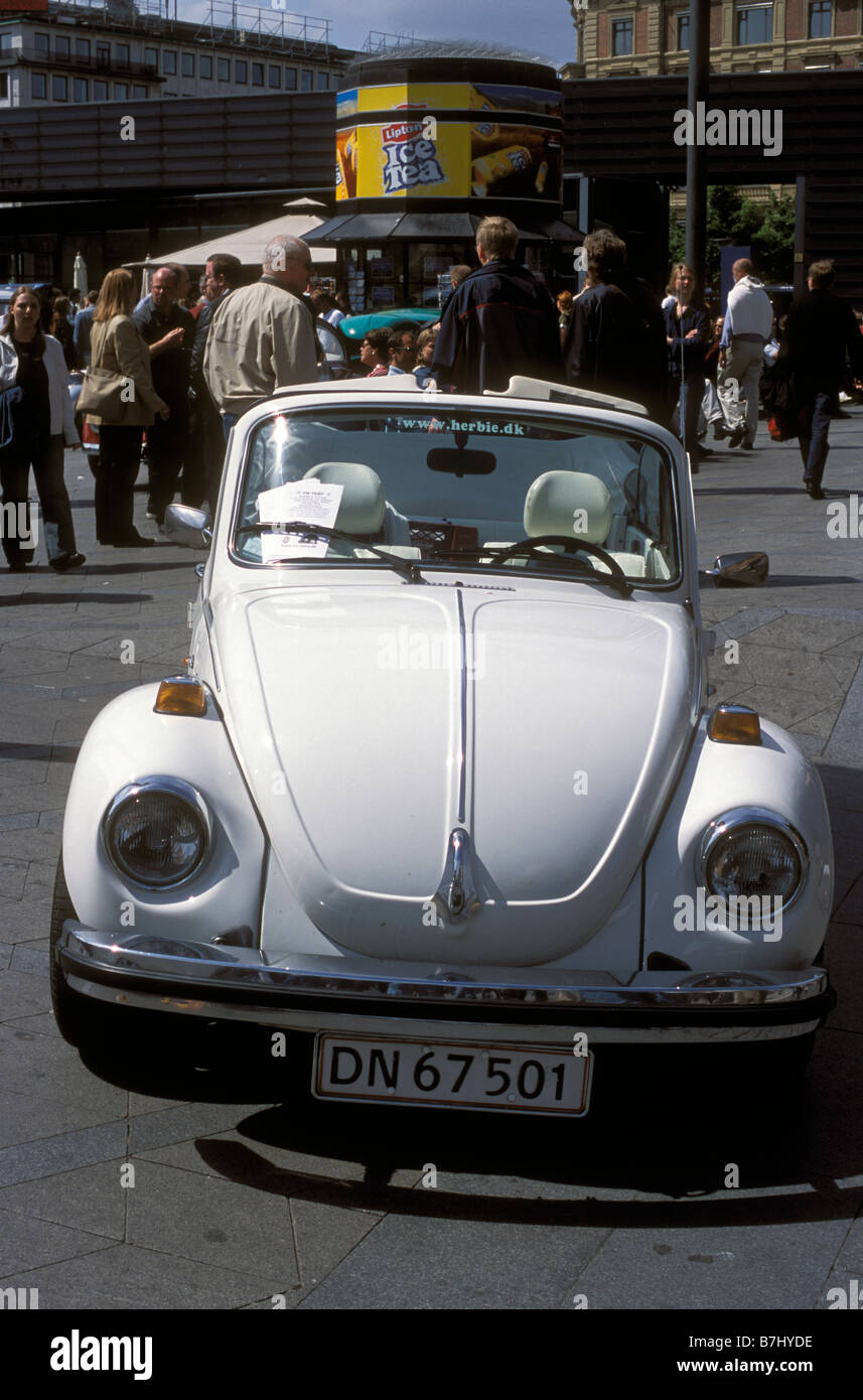Un bianco Volkswagen Beatle al Beatle festival in Copenhagen Foto Stock