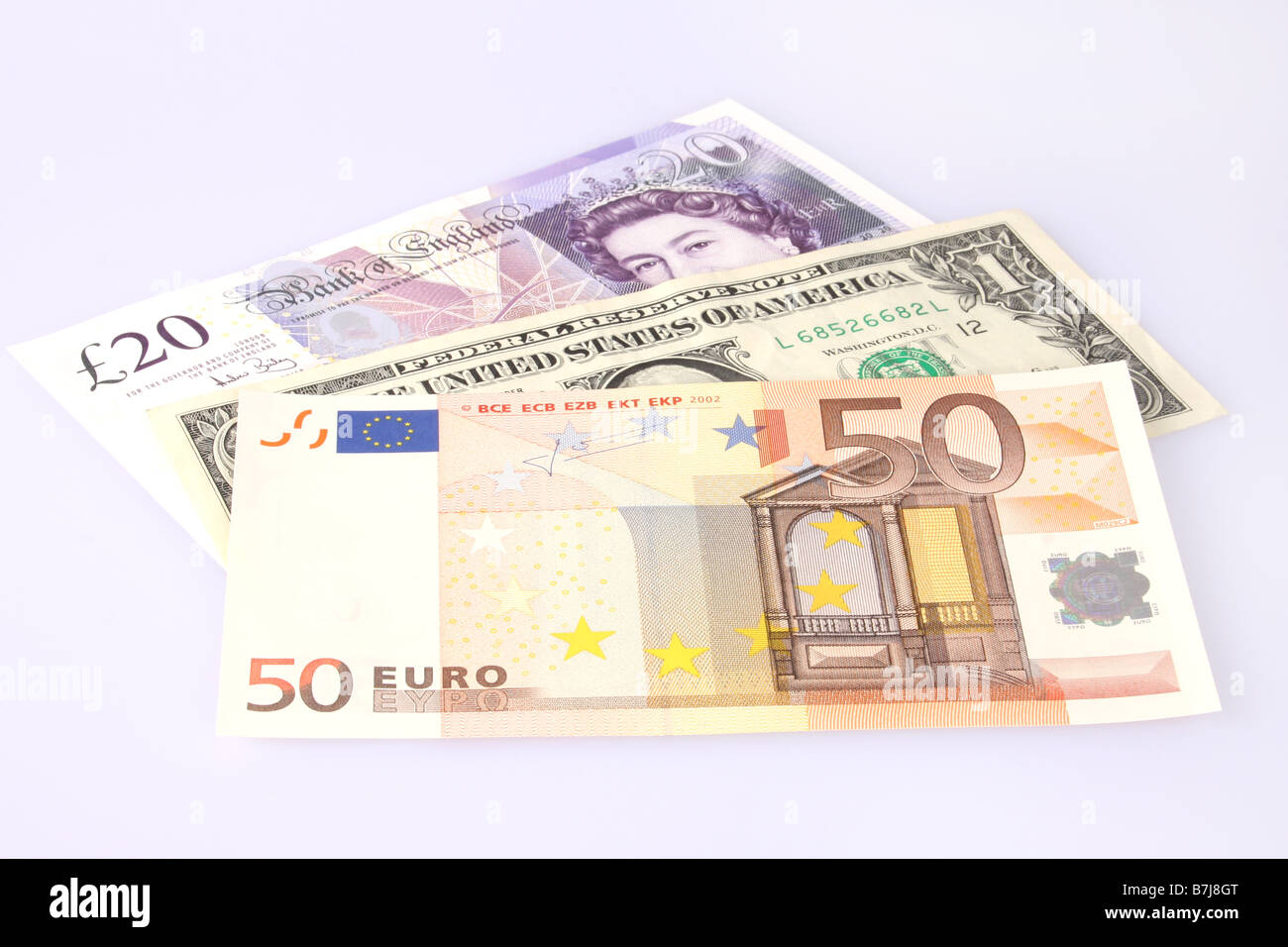 Un Euro e Dollaro americano e una banca inglese nota. Foto Stock