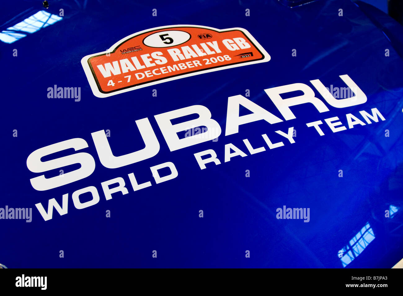 Fotografia del cofano del motore di un 2008 Subaru World Rally Car Foto Stock