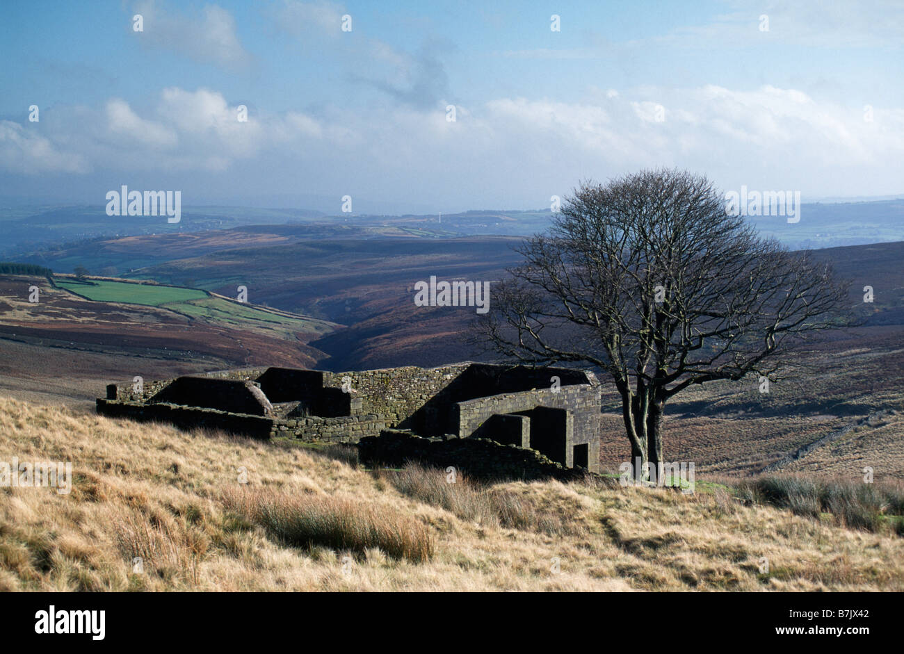 Le rovine di Top Withens vicino Haworth, West Yorkshire Regno Unito sono associati con le sorelle Bronte e Wuthering Heights Foto Stock