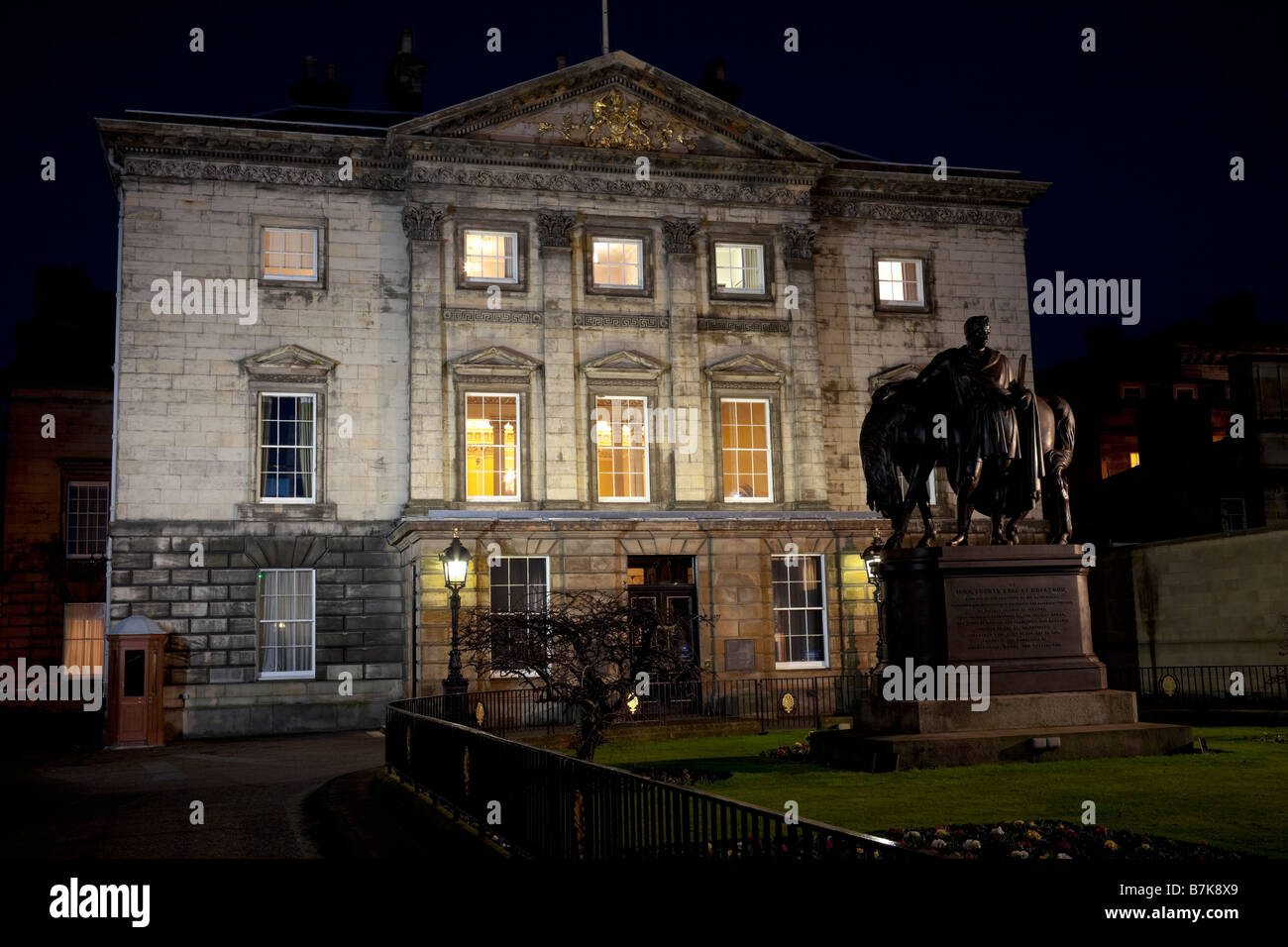 Royal Bank of Scotland sede, St Andrew Square, Edimburgo, Scozia, Regno Unito, Europa Foto Stock