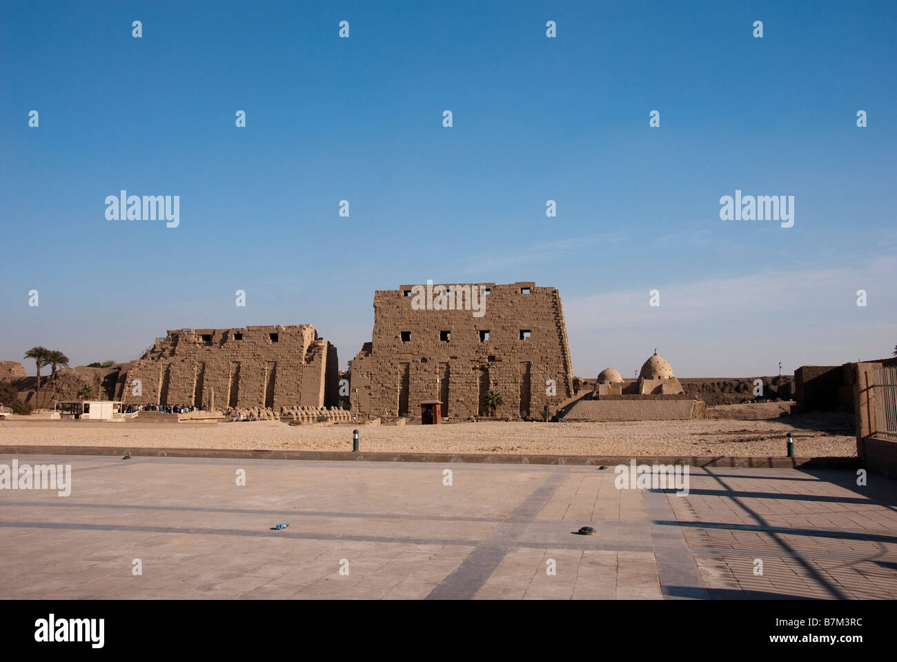 Il pilone incompiuto Tempio di Karnak Foto Stock