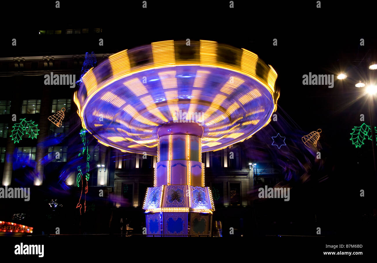 Merry Go Round di notte Foto Stock