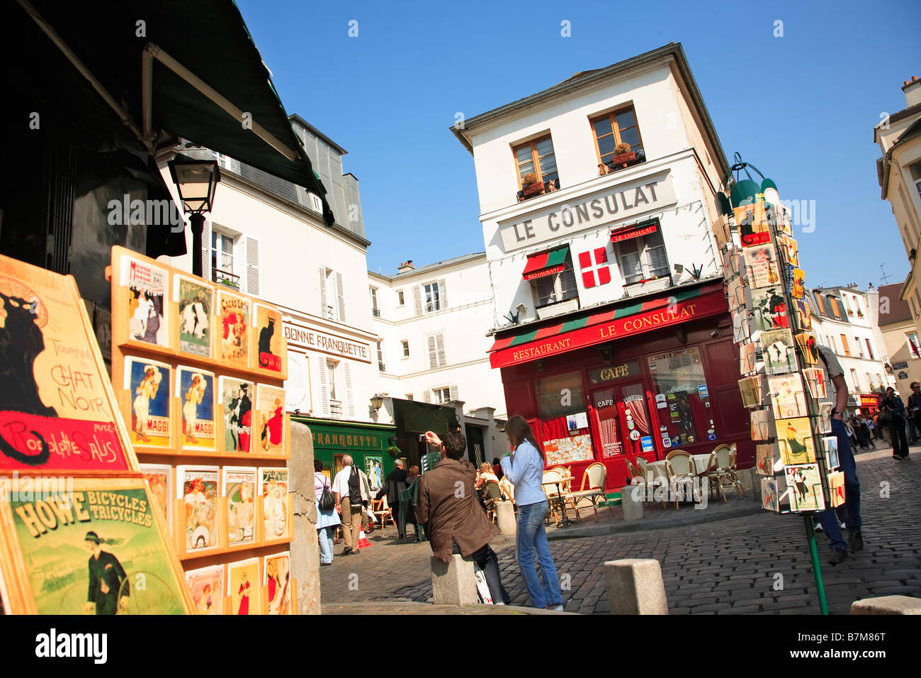 Scena di strada nel quartiere di Montmartre Foto Stock
