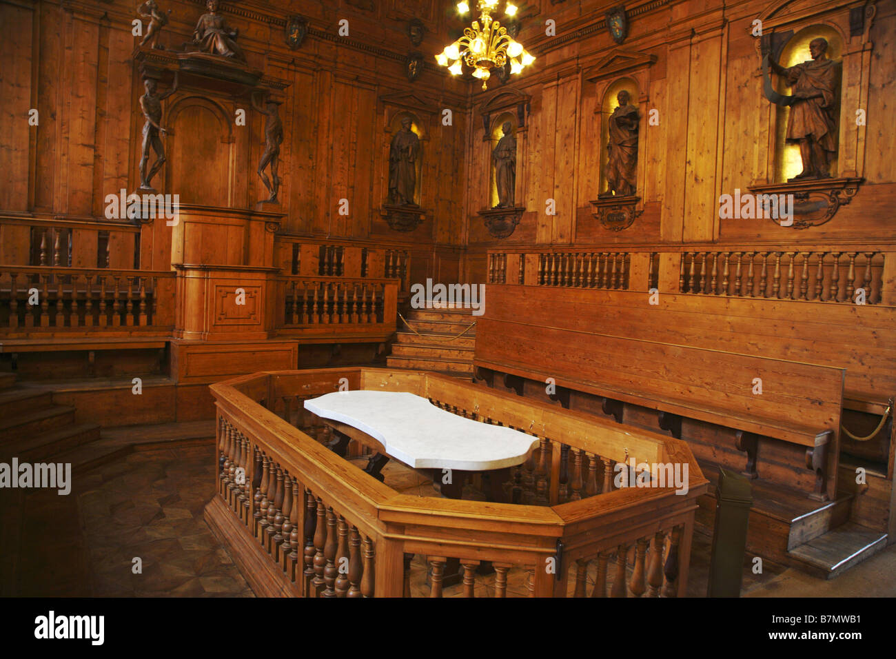 Il teatro anatomico, il Palazzo Archiginnasio, Bologna, Italia Foto Stock