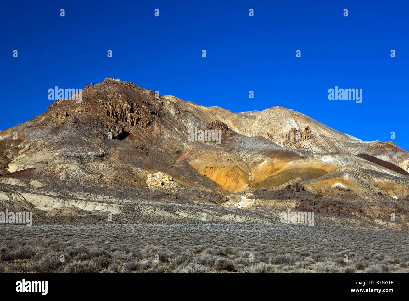 Il calicò montagne deserto visto dal Black Rock Desert Gerlach Nevada Foto Stock