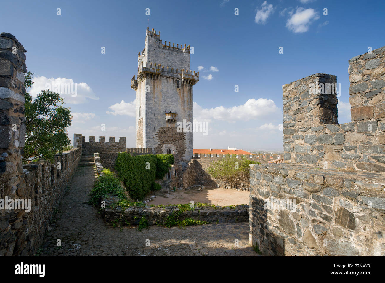 Alentejo, Beja, il medievale del XIII secolo il castello gotico e Torre de Menagem Tower Foto Stock