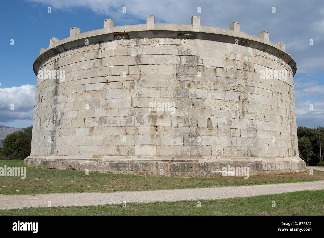 Mausoleo di Lucius Munatius Plancus Foto Stock