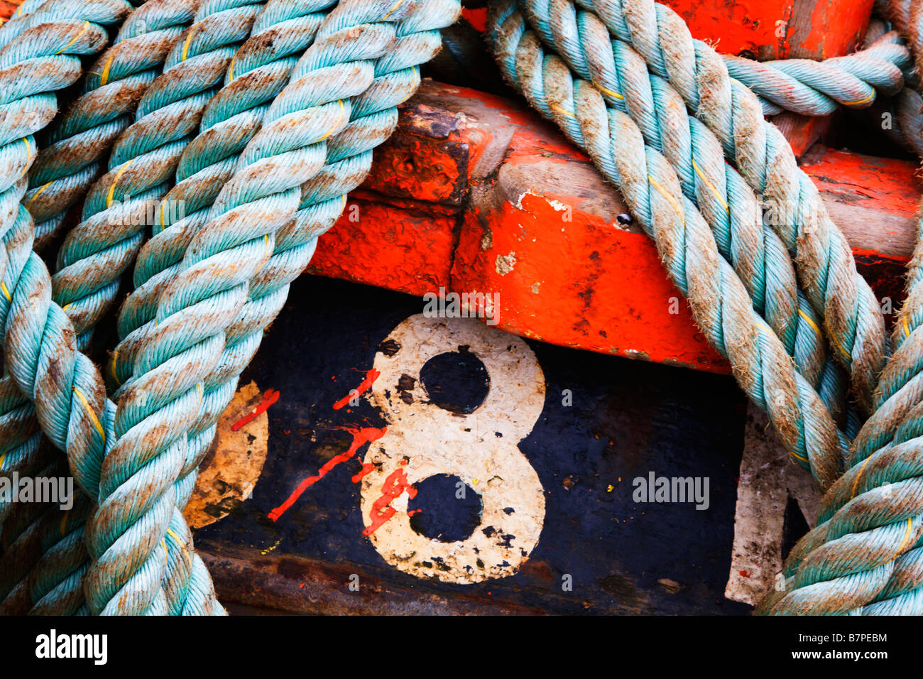 Barca da pesca di dettaglio a nord lo sbarco Flamborough Head Yorkshire Inghilterra Foto Stock