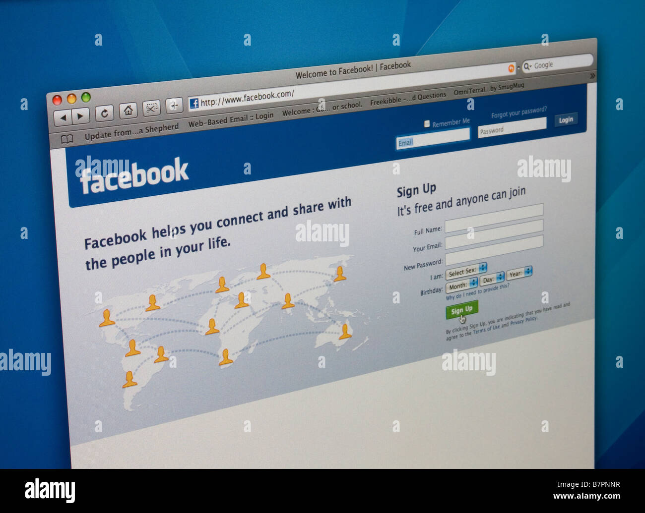 Pagina Facebook fotografia di un monitor di un computer con il sito facebook.com homepage visualizzata. Foto Stock