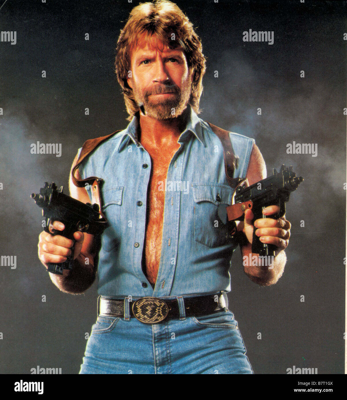 Invasione U.S.A. Anno: 1985 USA Chuck Norris direttore: Giuseppe Zito Foto Stock