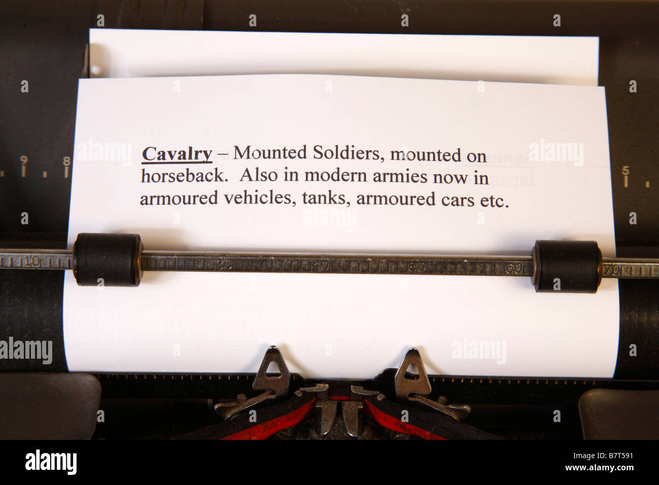 Definizione di cavalleria in una macchina da scrivere Foto Stock