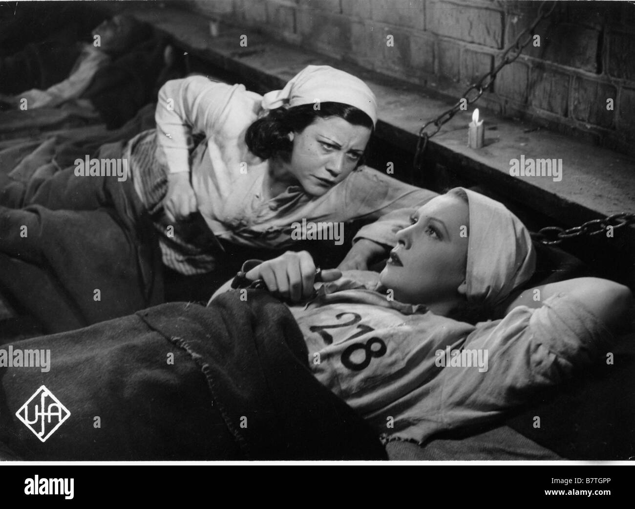 Verso nuovi lidi Zu neuen Ufern Anno: 1937 - Germania Zarah Leander , Lissy Arna Direttore: Douglas Sirk Foto Stock