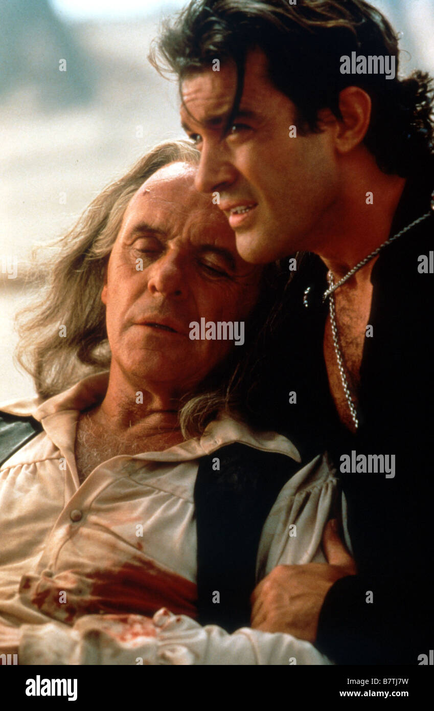 La maschera di Zorro Anno: 1998 USA Anthony Hopkins, Antonio Banderas  Regia: Martin Campbell Foto stock - Alamy