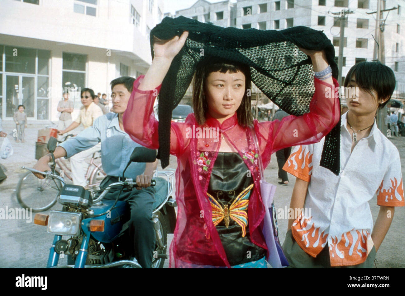 Piaceri sconosciuti Ren xiao yao Anno: 2002 - Cina Wei Wei Zhao, Qiong Wu Direttore: Zhang Ke Jia Foto Stock