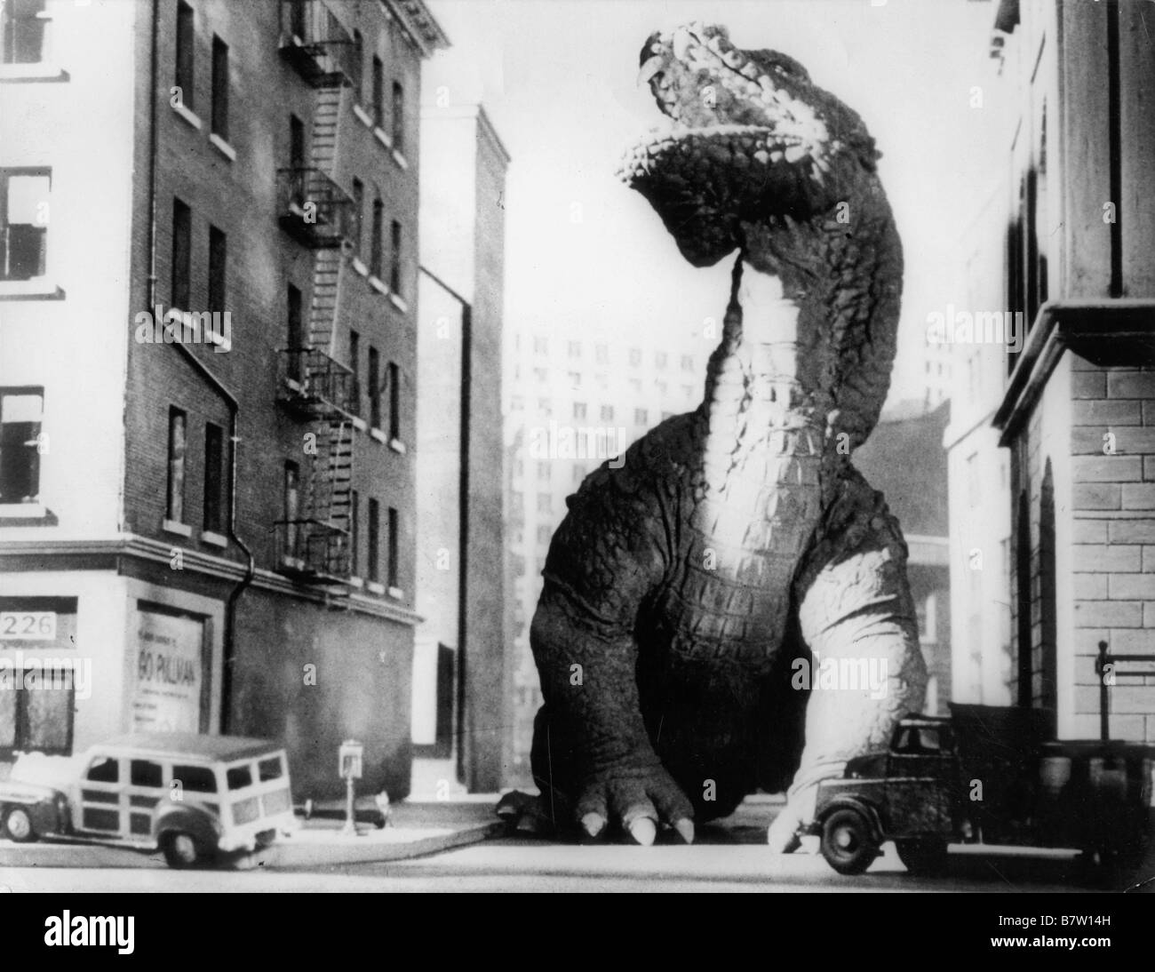 Le monstre des temps perdus il risveglio del dinosauro Anno: 1953 USA  Direttore: : Eugene Lourié Foto stock - Alamy