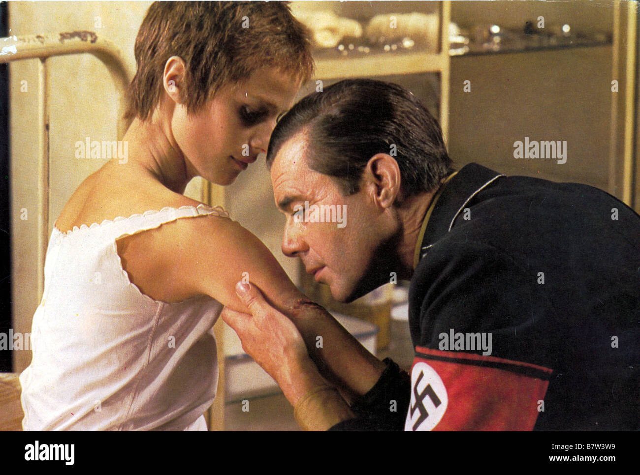 Il Portiere di notte Il portiere di notte anno: 1974 Italia Direttore: Liliana Cavani Charlotte Rampling, Dirk Bogarde Foto Stock