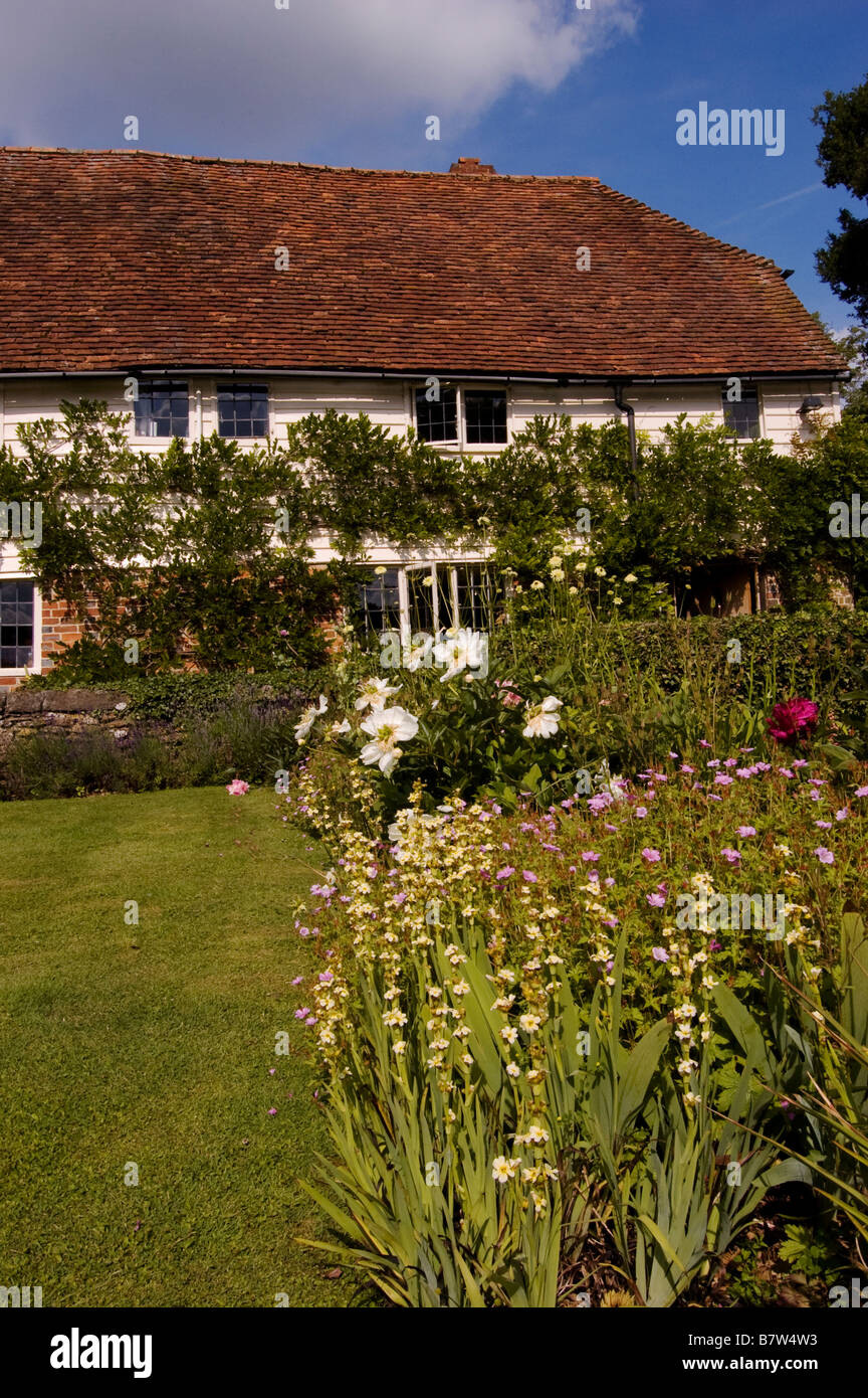 English agriturismo e giardino Foto Stock