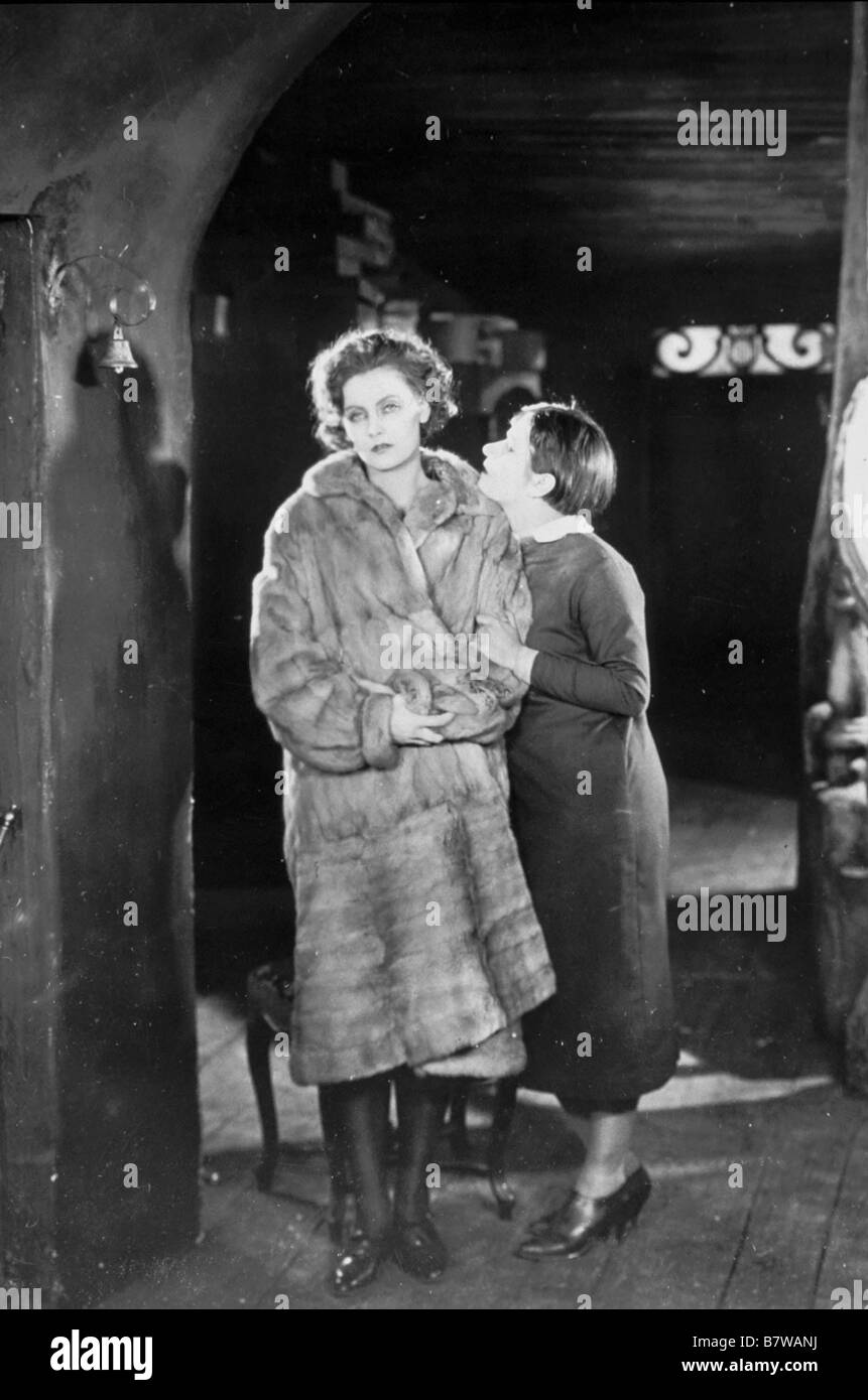 Il Joyless Street Die Freudlose Gasse Anno: 1925 - Germania Greta Garbo Direttore: Georg Wilhelm Pabst Foto Stock