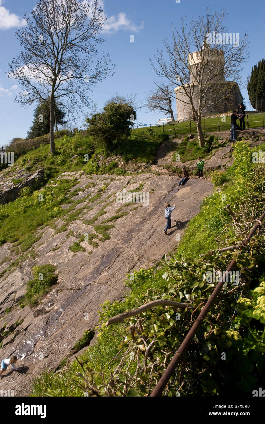 Osservatorio e Rock diapositiva, Clifton Down Foto Stock