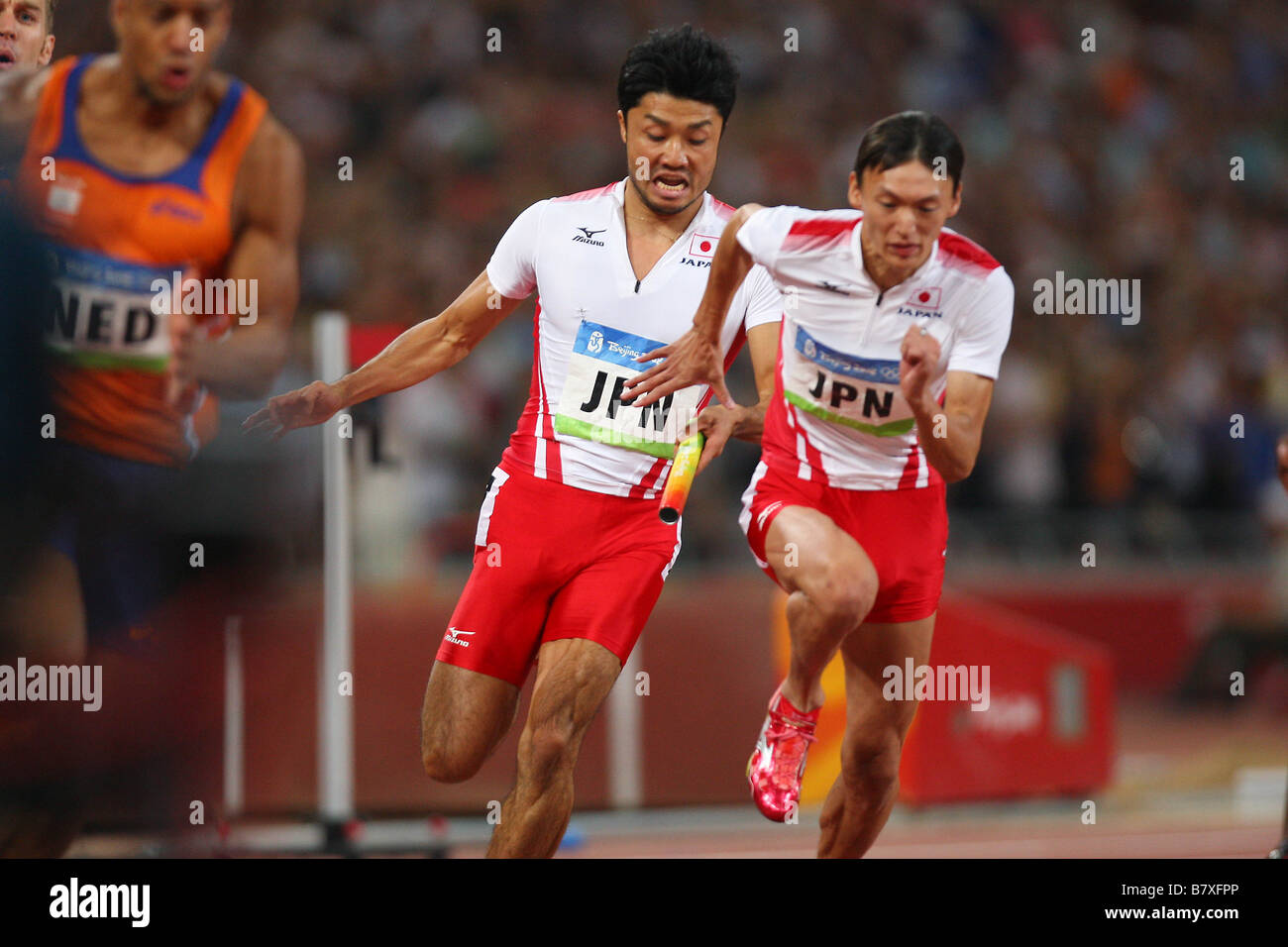 L a R Singo Suetsugu JPN Shinji Takahira JPN 22 AGOSTO 2008 atletica ai Giochi Olimpici di Pechino del 2008 Mens 4x100m relè Giappone finale Foto Stock