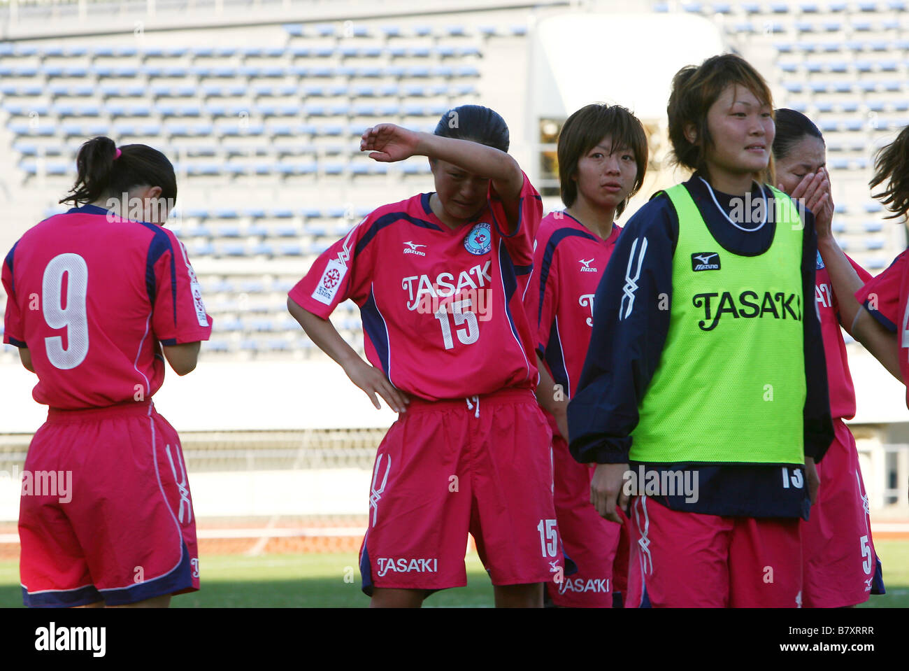 Tasaki Perule team group Novembre 23 2008 Football 2008 NADESHIKO League Division 1 tra NTV Beleza 4 1 TASAKI Perule FC presso lo stadio di Komazawa Tokyo Giappone Foto di YUTAKA AFLO SPORT 1040 Foto Stock