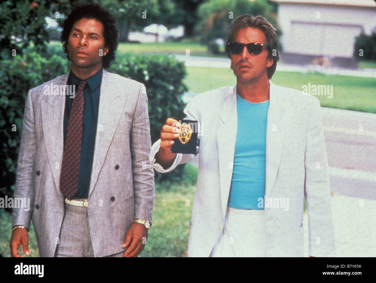 Deux flics à Miami Miami Vice Anno: 1984 - [TV-serie 1984-1989] Philip Michael Thomas, Don Johnson Foto Stock