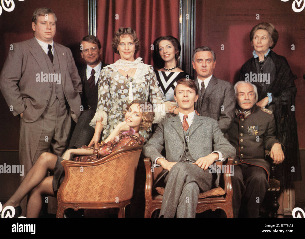 Schöner Gigolo, armer Gigolo solo un Gigolo Anno: 1979 - Germania Ovest Direttore: David Hemmings David Bowie , Sydne Rome , Maria Schell , David Hemmings Foto Stock