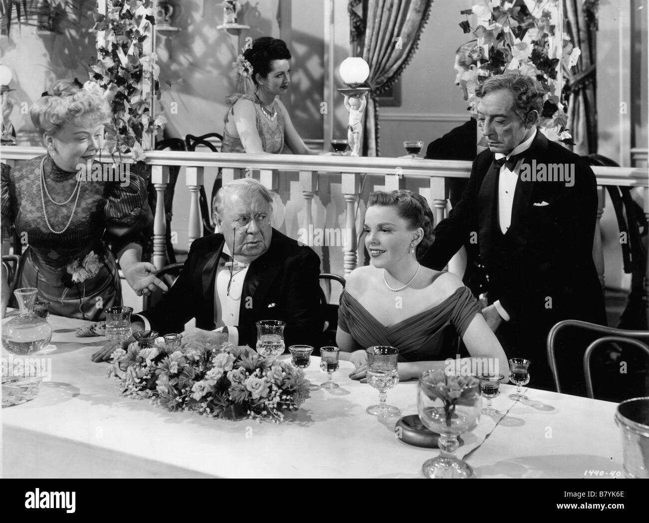 In Good old Summertime Anno: 1949 USA Judy Garland , Buster Keaton , S.Z. Sakall , la molla Byington Regista: robert Z. Leonard Foto Stock