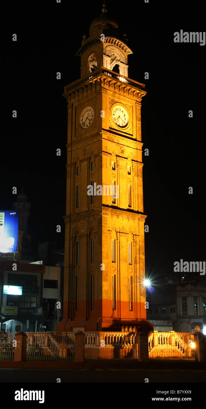 Il 1927 Silver Jubilee Clock Tower a Mysore per commemorare il giubileo d'argento del regno dei Maharaja Wadiyar Foto Stock