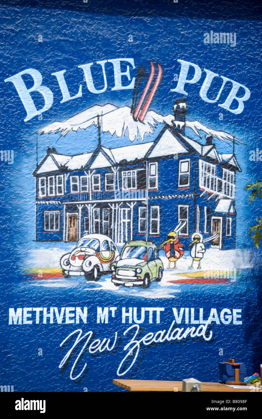 Carta murale, il Pub blu, Kilworth Street, Methven, Ashburton District, Canterbury, Nuova Zelanda Foto Stock