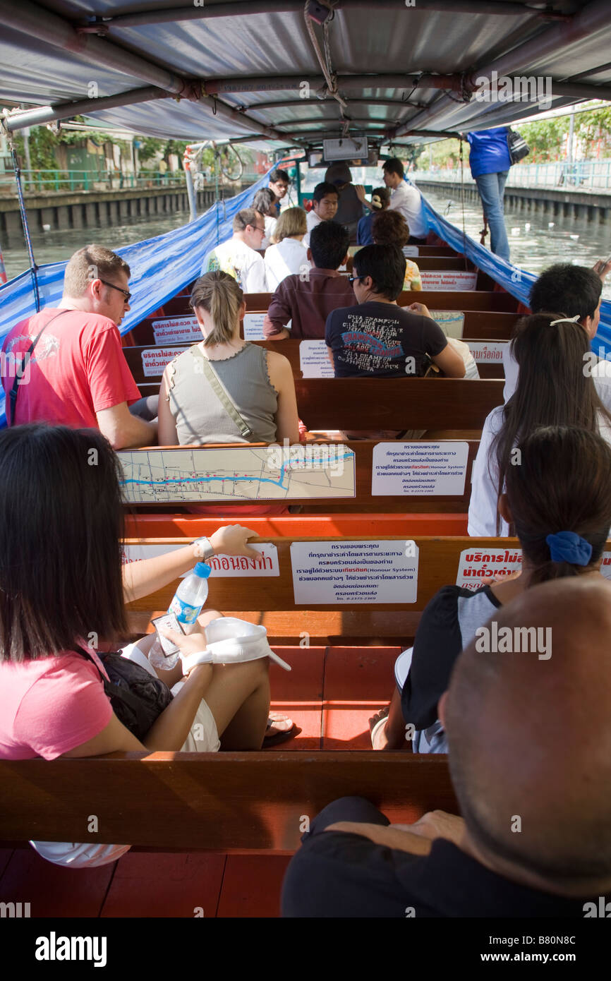 Khlong Saen Saep Canal Express servizio barca Bangkok in Thailandia Foto Stock